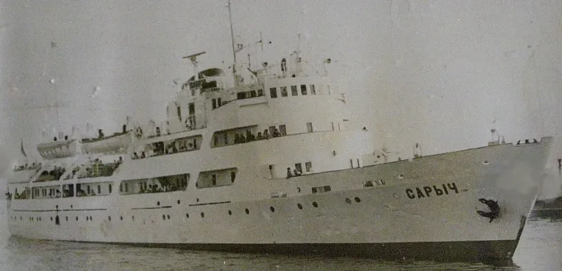SARYCH Passenger Ship IMO 6824056 photo 3