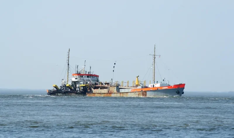 TSHD RIVER PEARL 4 General Cargo IMO 6908931 photo 7