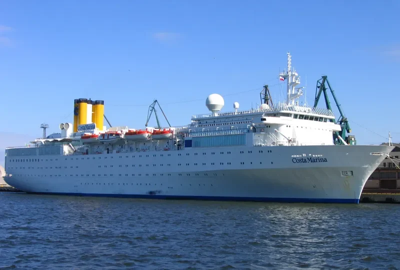 CLUB HARMONY Passenger Ship IMO 6910544 photo 10