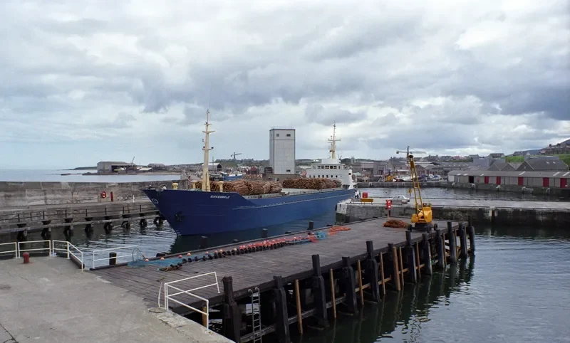 LADY MALAK General Cargo IMO 6910867 photo 2
