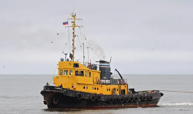 SAKHALINNEFT Tug Boat IMO 6914588 photo 2