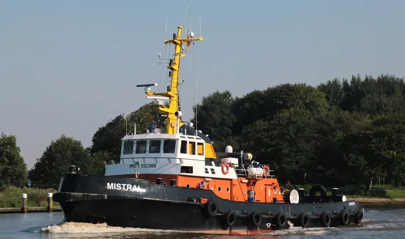 MISTRAL Tug Boat IMO 6923888 photo 5
