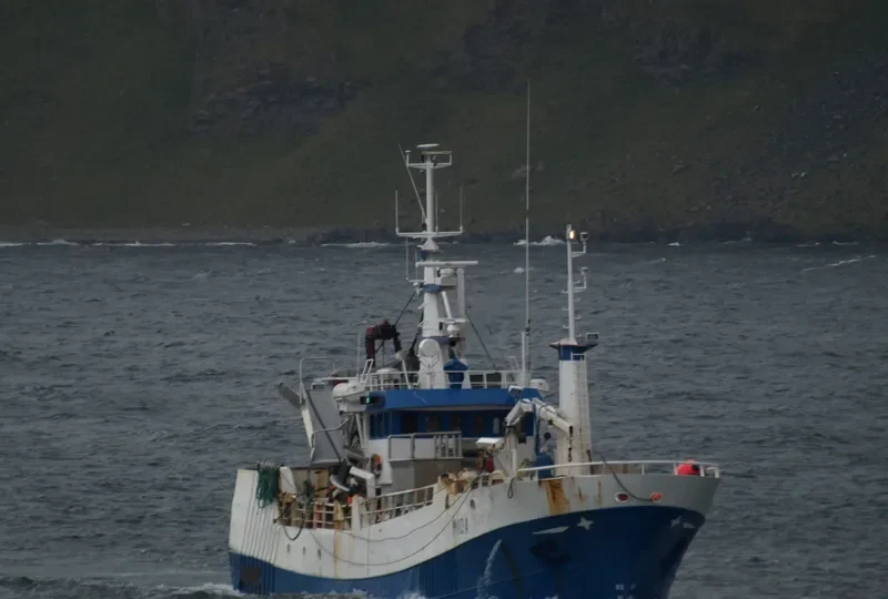 GEIR ROGER Fishing Vessel IMO 6924284 photo 7
