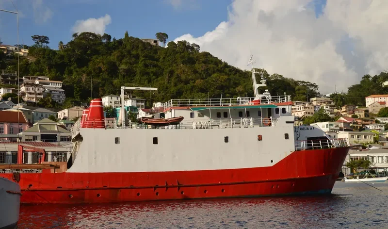 BEQUIA EXPRESS II Ro-Ro Vessel IMO 6924997 photo 2