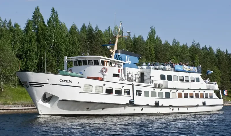 CARELIA Passenger Ship IMO 6926244 photo 4