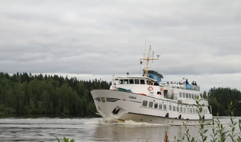 CARELIA Passenger Ship IMO 6926244 photo 8