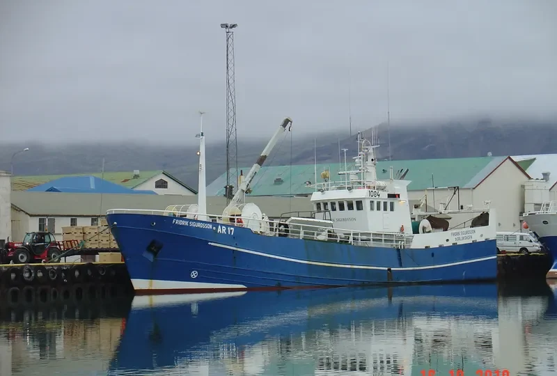 FRIDRIK SIGURDSSON Fishing Vessel IMO 6930219 photo 4