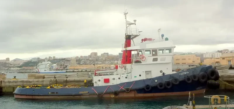 OROTAVA Tug Boat IMO 6930489 photo 2