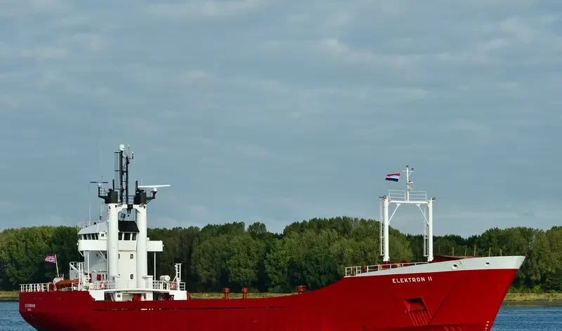 ELEKTRON II Ro-Ro IMO 6930520 photo 10