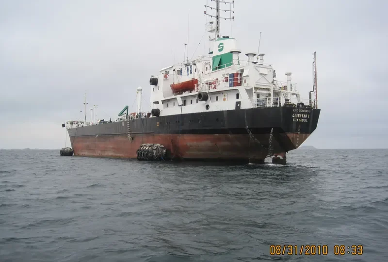 LIBERTAD I Tanker IMO 7003403 photo 2