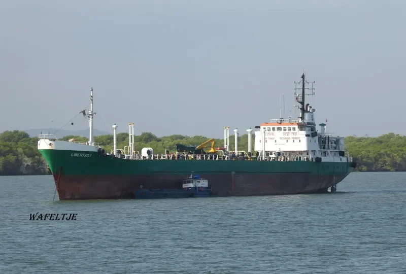 LIBERTAD I Tanker IMO 7003403 photo 5