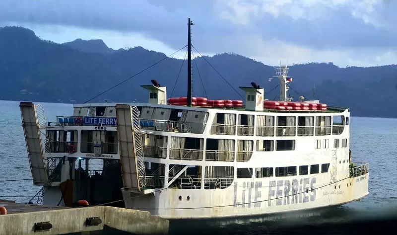 LITE FERRY 1 Passenger Ship IMO 7005530 photo 5