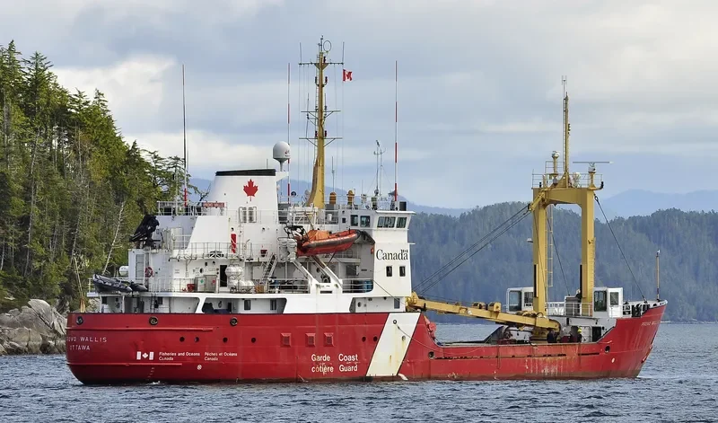 CCGS PROVO WALLIS General Cargo IMO 7006766 photo 2