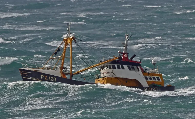 TWILIGHT III Fishing Vessel IMO 7010353 photo 5