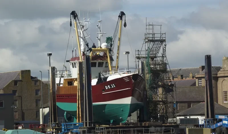 CAMM BOUNTEOUS Fishing Vessel IMO 7011046 photo 5