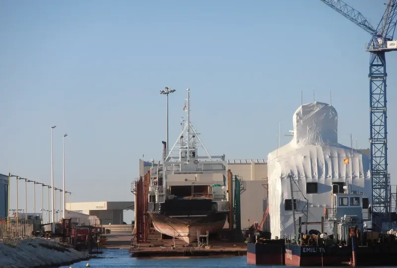 BASE 173 Ro-Ro IMO 7012399 photo 2