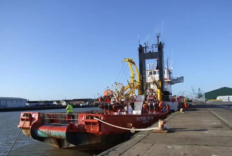 PUTFORD PUFFIN Multi-Purpose Offshore Vessel IMO 7014385 photo 4