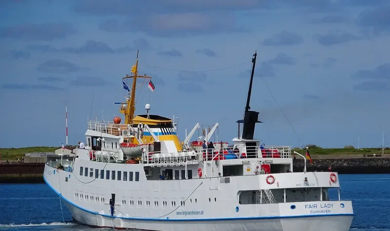 FAIR LADY Passenger Ship IMO 7016474 photo 8