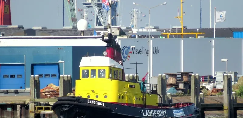 LANGENORT Tug Boat IMO 7017088 photo 4