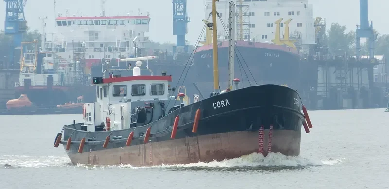 CORA Tanker IMO 7017416 photo 3