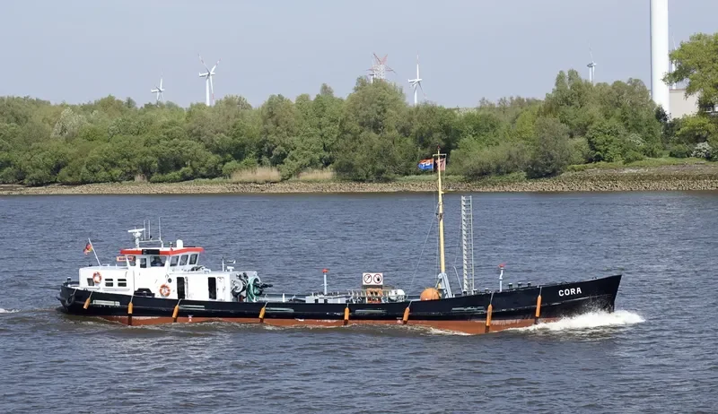 CORA Tanker IMO 7017416 photo 7