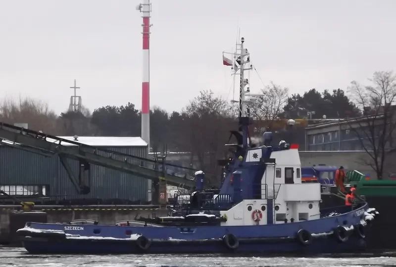 SERWAL Tug Boat IMO 7020994 photo 10