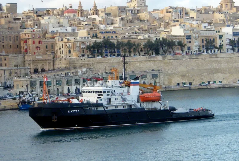 SHAKHTYOR Tug Boat IMO 7023829
