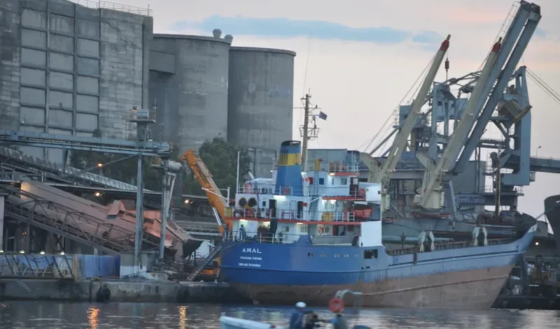 AMAL General Cargo IMO 7040994 photo 8