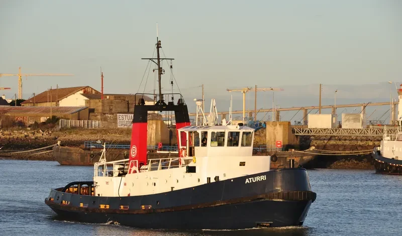 ATURRI Tug Boat IMO 7041443 photo 3