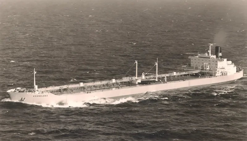 FPSO BERTAM Tanker IMO 7041601 photo 6