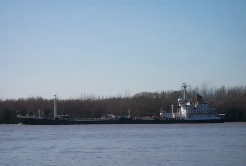PLATA Tanker IMO 7045580 photo 2