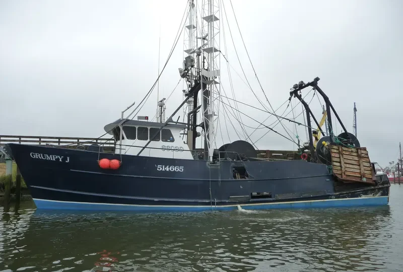 GRUMPY J Fishing Vessel IMO 7049433