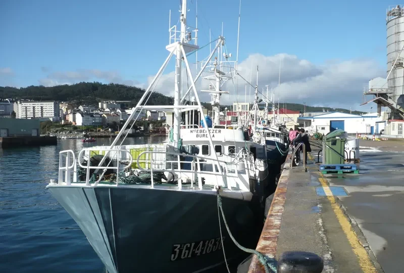 NUEVO EBENEZER Fishing Vessel IMO 7053214 photo 4