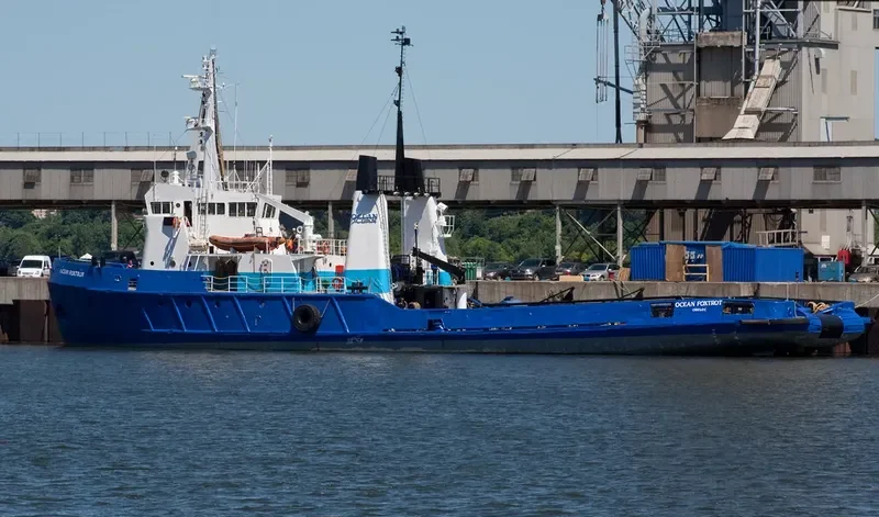 OCEAN FOXTROT Offshore Vessel IMO 7101619 photo 3