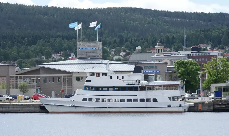 MEDVIND Passenger Ship IMO 7102998