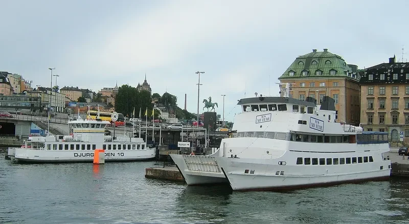 MEDVIND Passenger Ship IMO 7102998 photo 9