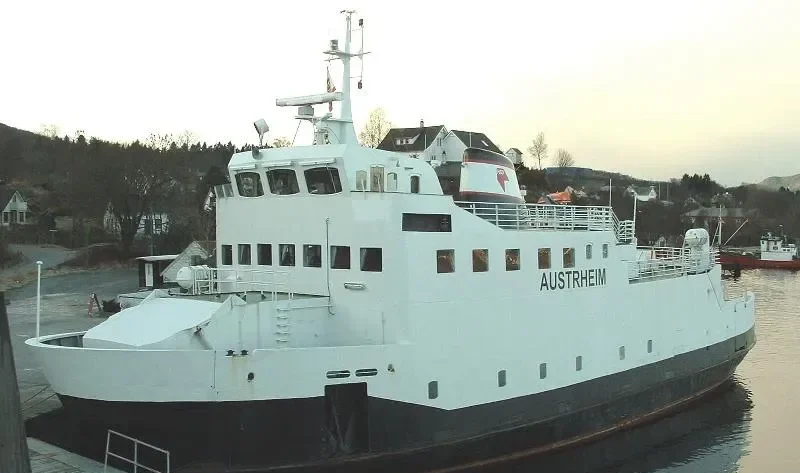 AUSTRHEIM Ro-Ro IMO 7105005 photo 5