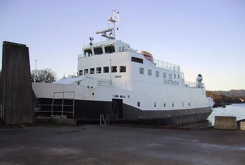 AUSTRHEIM Ro-Ro IMO 7105005 photo 6