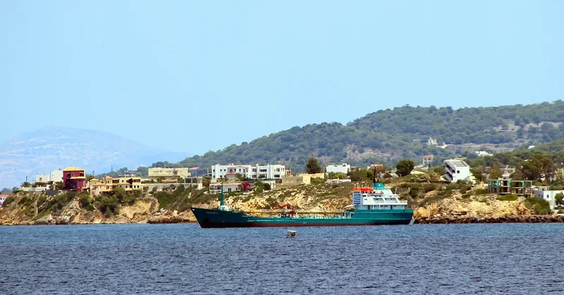 GEORGIOS L Tanker IMO 7113375 photo 4