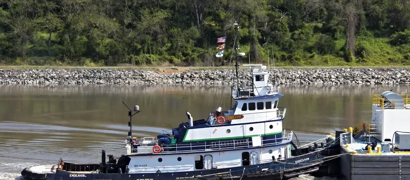 AURORA Tug Boat IMO 7114018 photo 2