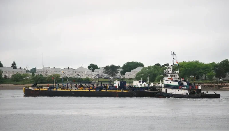 AURORA Tug Boat IMO 7114018 photo 6