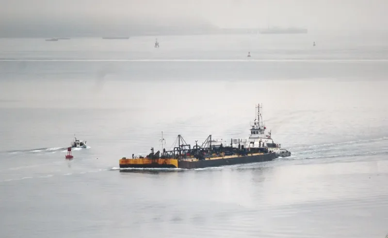 AURORA Tug Boat IMO 7114018 photo 10