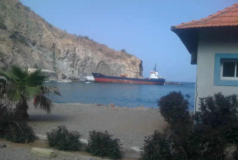 TRIO VEGA General Cargo IMO 7116133 photo 9