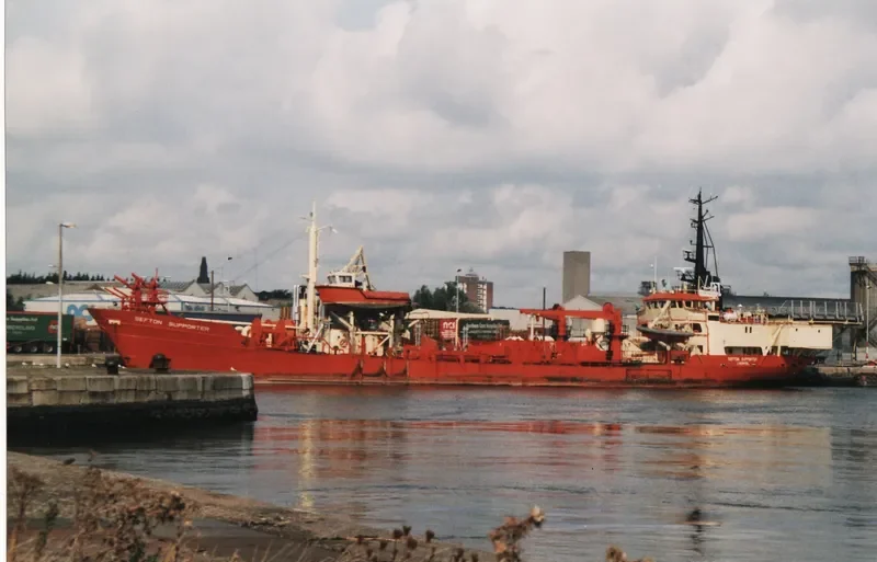 CASPIAN SUPPORTER Standby-Safety Vessel IMO 7116169 photo 8