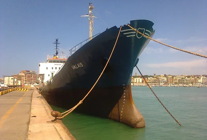 VALAIS Tanker IMO 7116901 photo 9