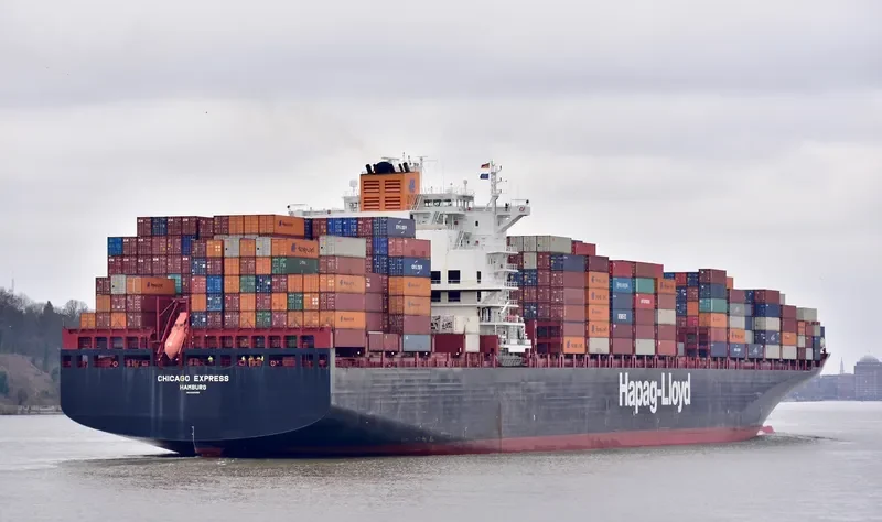 CHICAGO EXPRESS Container Ship IMO 7119733