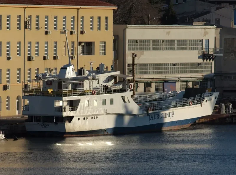SOLTANKA Ro-Ro IMO 7120251 photo 10