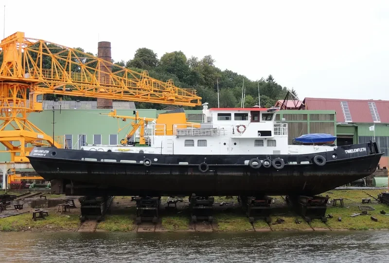 TWIELENFLETH Tug Boat IMO 7120392 photo 5