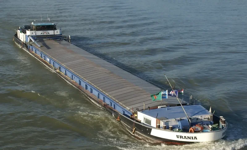 URANIA Car Carrier IMO 7124087 photo 9