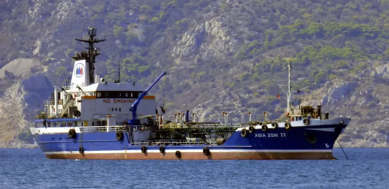 AGIA ZONI II Tanker IMO 7126152 photo 2